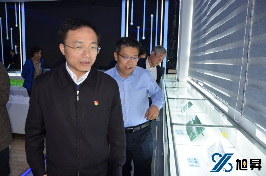 Jiangxi Provincial People's Congress Standing Committee Deputy Director Ji 'an Municipal Party Committee Secretary Hu Shizhong and his party came to visit Xusheng Electronics